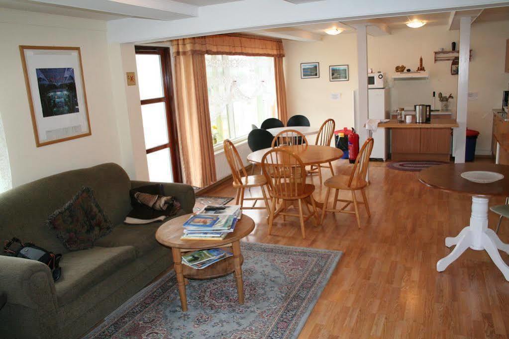 Guesthouse Gamla Isafjordur Ngoại thất bức ảnh